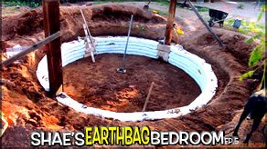 Beginning to Build the Earthbag Walls | Shae's Earthbag Bedroom Ep5 | Weekly Peek