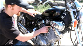 Motorcycle Idle Screw Adjustment on Yamah Virago 325