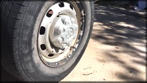         Grinding Noise In The Rear Wheels | How To install Rear Wheel Barings And Seals | Dodge Ram 2500